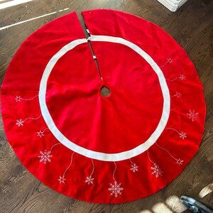 Red Velvet Christmas Tree Skirt 48"